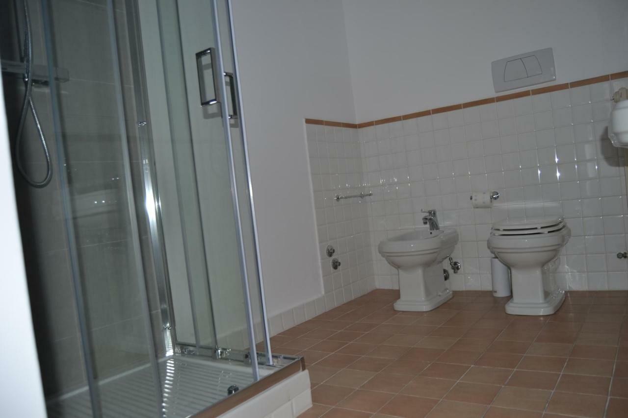 Palazzo Roberti Hotel Monte San Giusto Екстериор снимка
