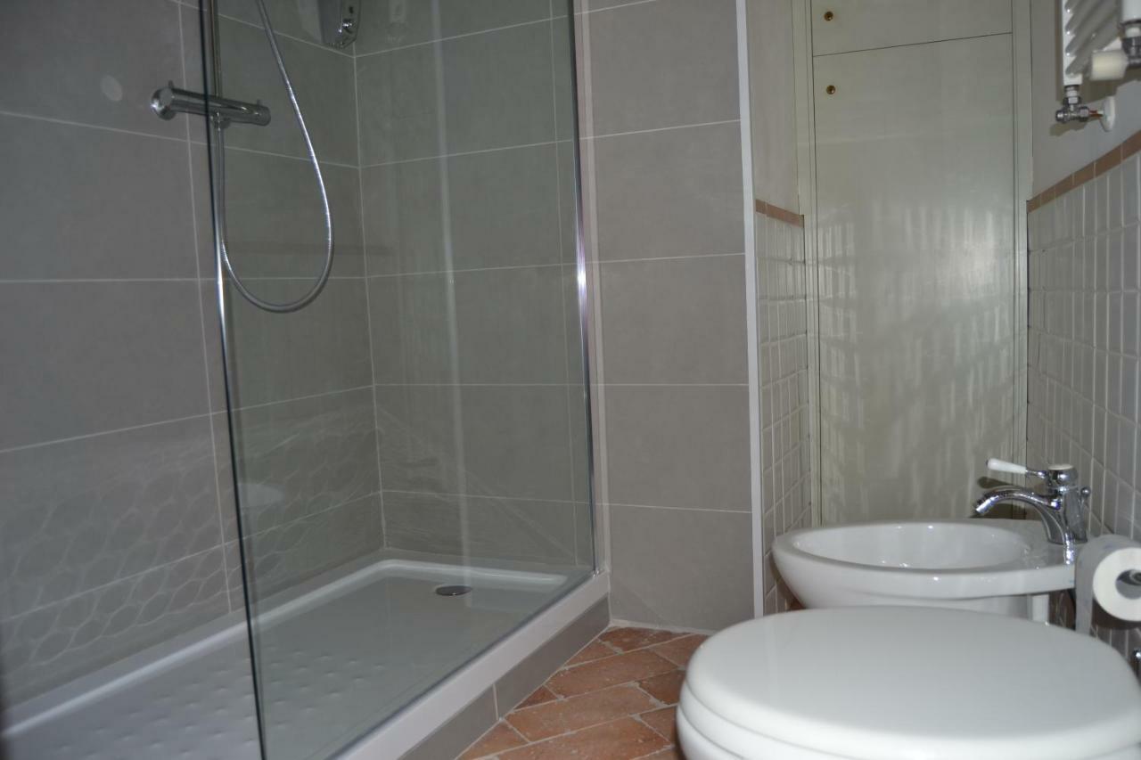 Palazzo Roberti Hotel Monte San Giusto Екстериор снимка